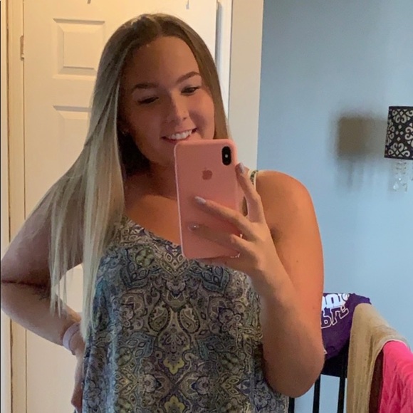 Meet your Posher, Rachel - Picture 1 of 1